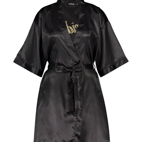 'Bride Squad' Metallic Embroidered Robe - Picture 3 of 4